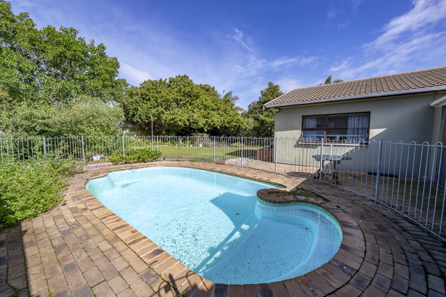 4 Bedroom Property for Sale in Protea Heights Western Cape